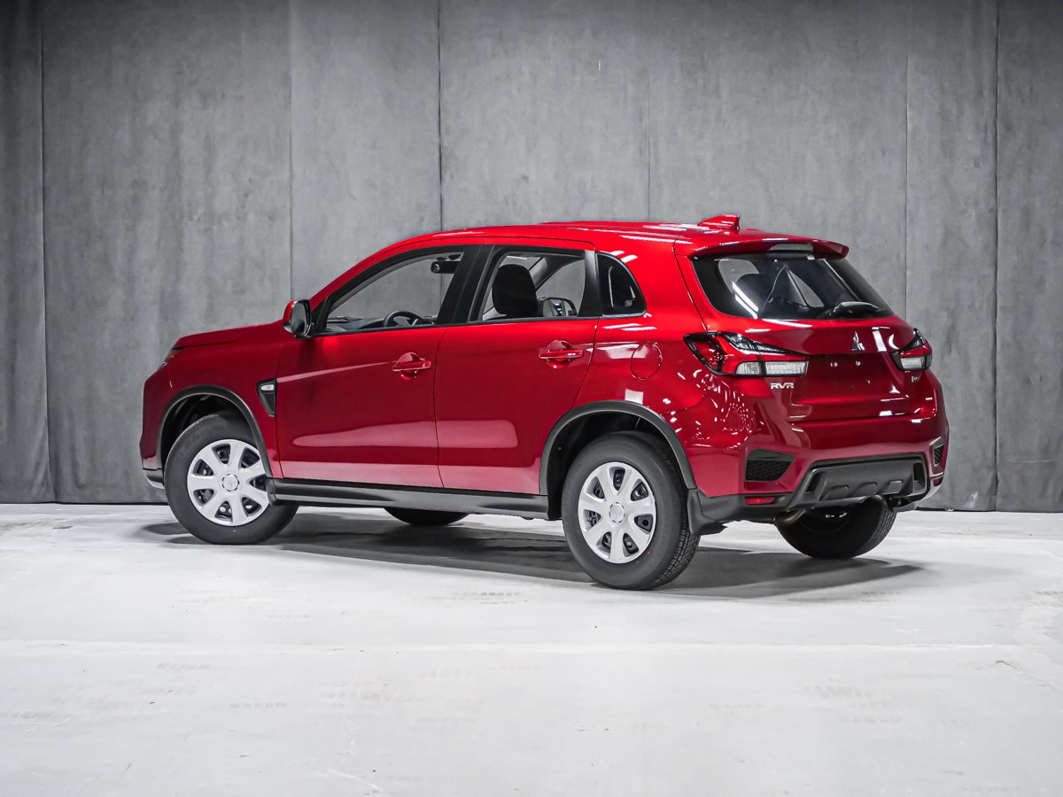 2027 Mitsubishi RVR ES Red Diamond Montreal - photo #3