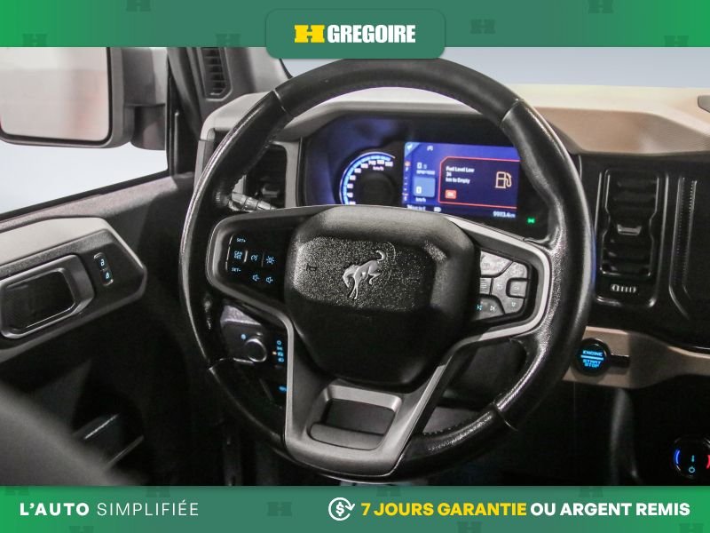 2022 Ford Bronco Grey Laval - photo #21