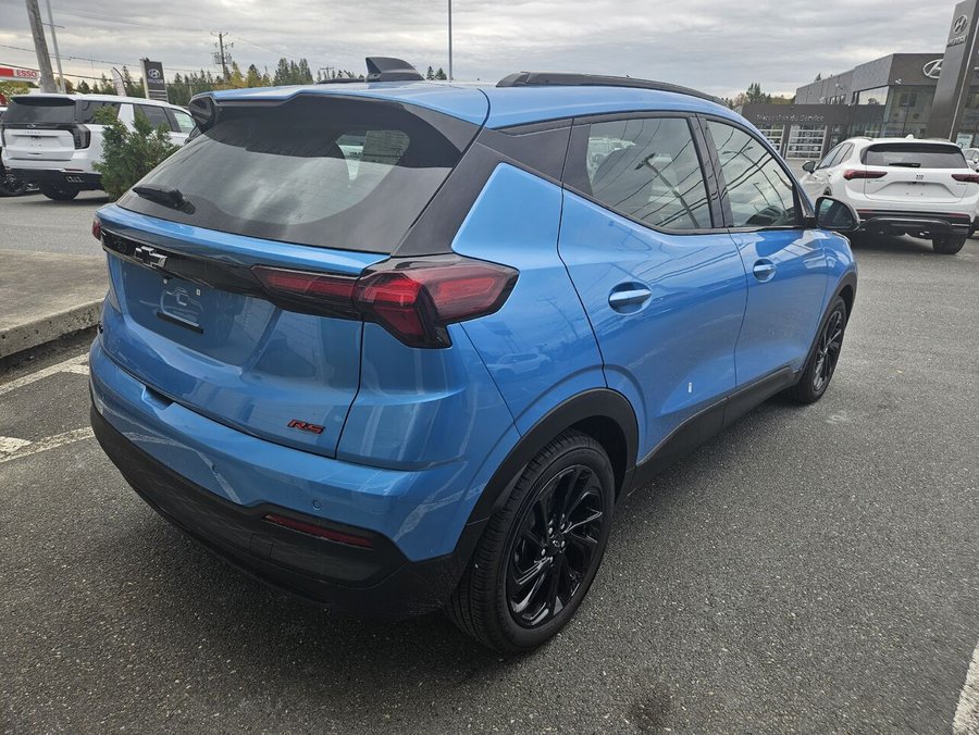 2027 Chevrolet Bolt RS 4 portes TA Marina Blue Metallic