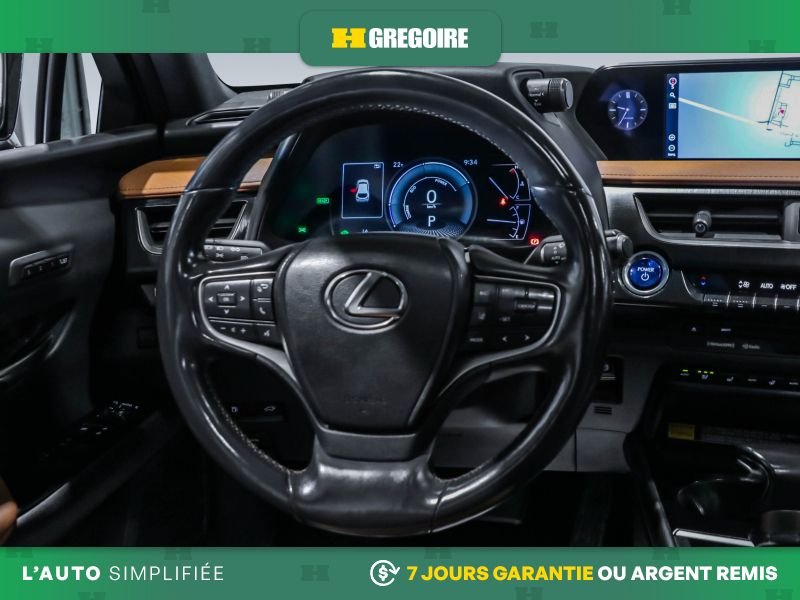 Lexus UX 821347 | UX 250h AWD AUTO AC CUIR TOIT NAV MAGS CAM RECULE 2022 Blanc Laval - photo #18
