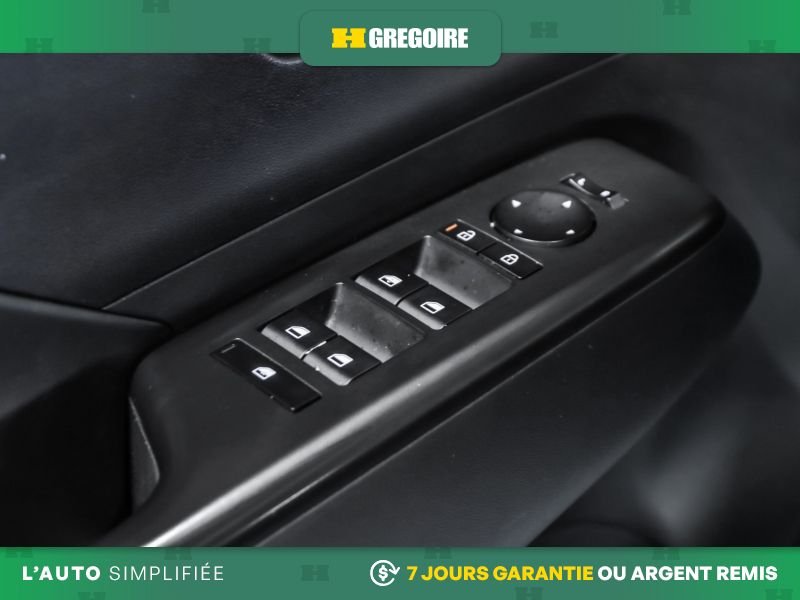 2025 Hyundai Kona Grey Blainville - photo #13