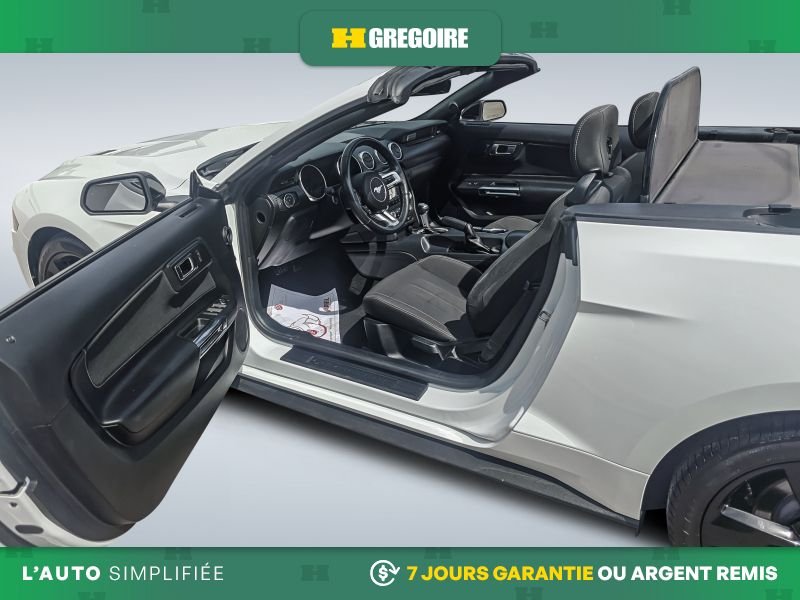 2021 Ford Mustang White Laval - photo #11