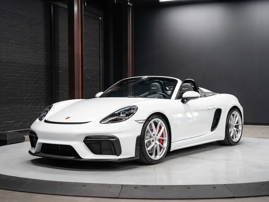 2022 Porsche 718 Spyder 2022 White