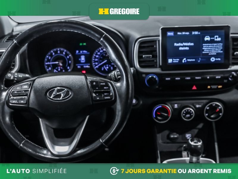 2020 Hyundai Venue Red Saint-Eustache - photo #16