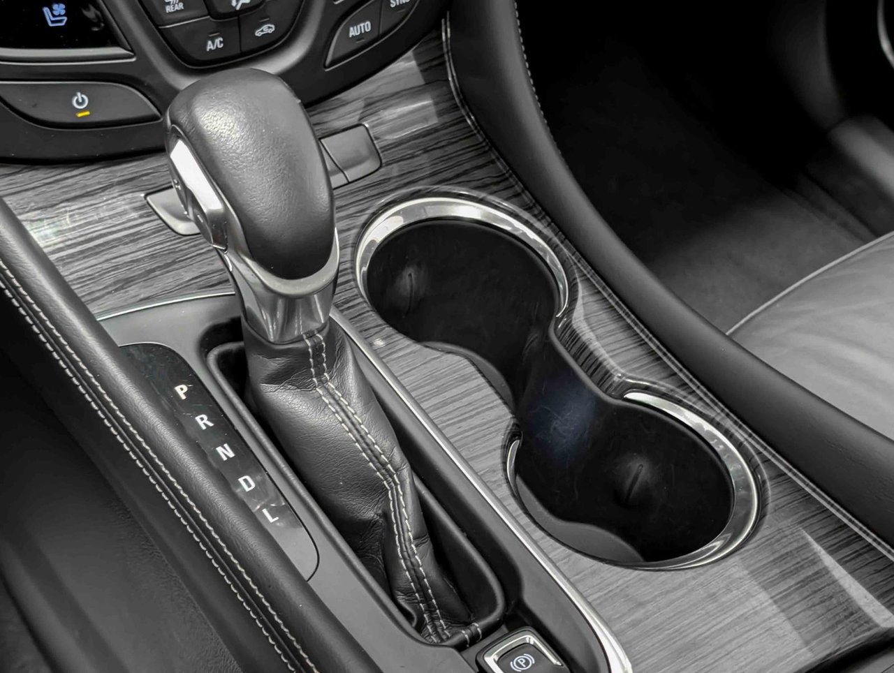 Buick Envision Haut de gamme 2 2016 ALLIAGE BRONZE METALLISE Saint-Eustache - photo #17