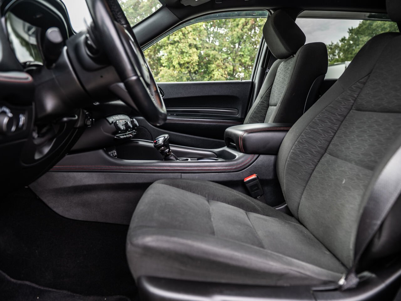 2025 Dodge Durango Black Sainte-Julienne - photo #12