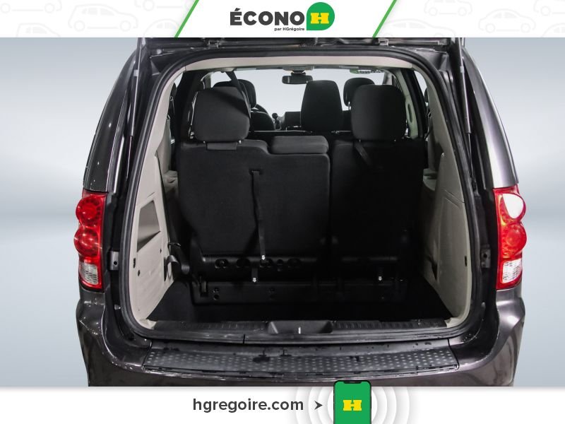 2018 Dodge GR Caravan Grey Laval - photo #20