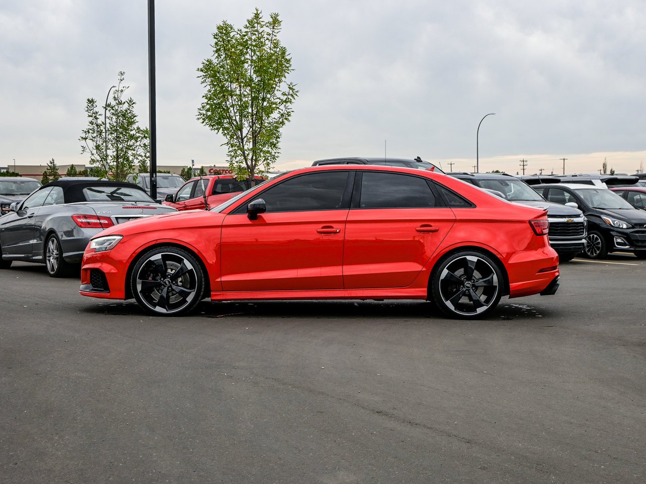 2018 Audi RS 3 Sedan 2.5 TFSI quattro S tronic Catalunya Red Metallic Sherwood Park - photo #9