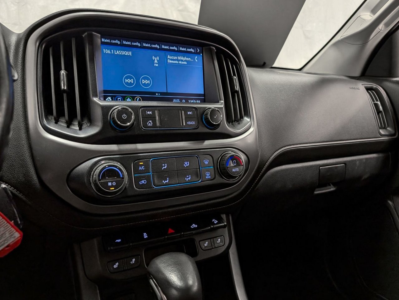 2022 GMC Canyon AT4 4RM avec tissu Saint-Eustache - photo #13