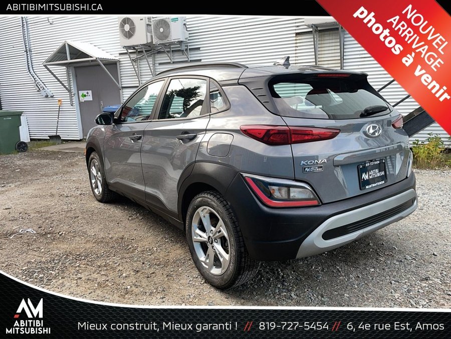 Hyundai KONA 2.0L Preferred 2022 Gris