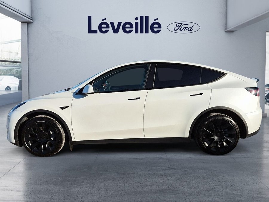 Tesla Model Y Longue autonomie AWD ** CARFAX CLEAN ** BAS KILO ** 2024 Blanc
