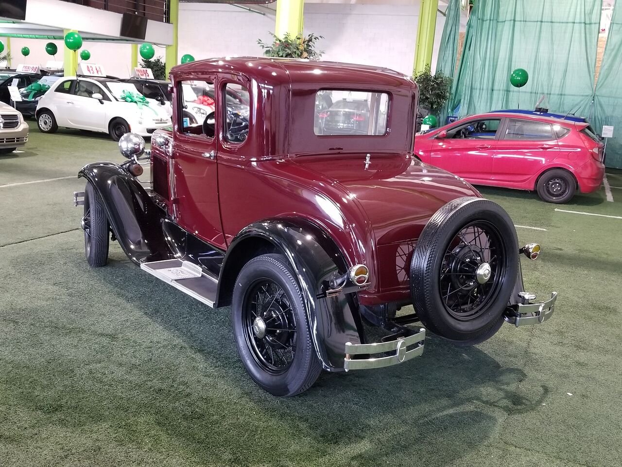 1930 Ford Modèle A Red  - photo #3