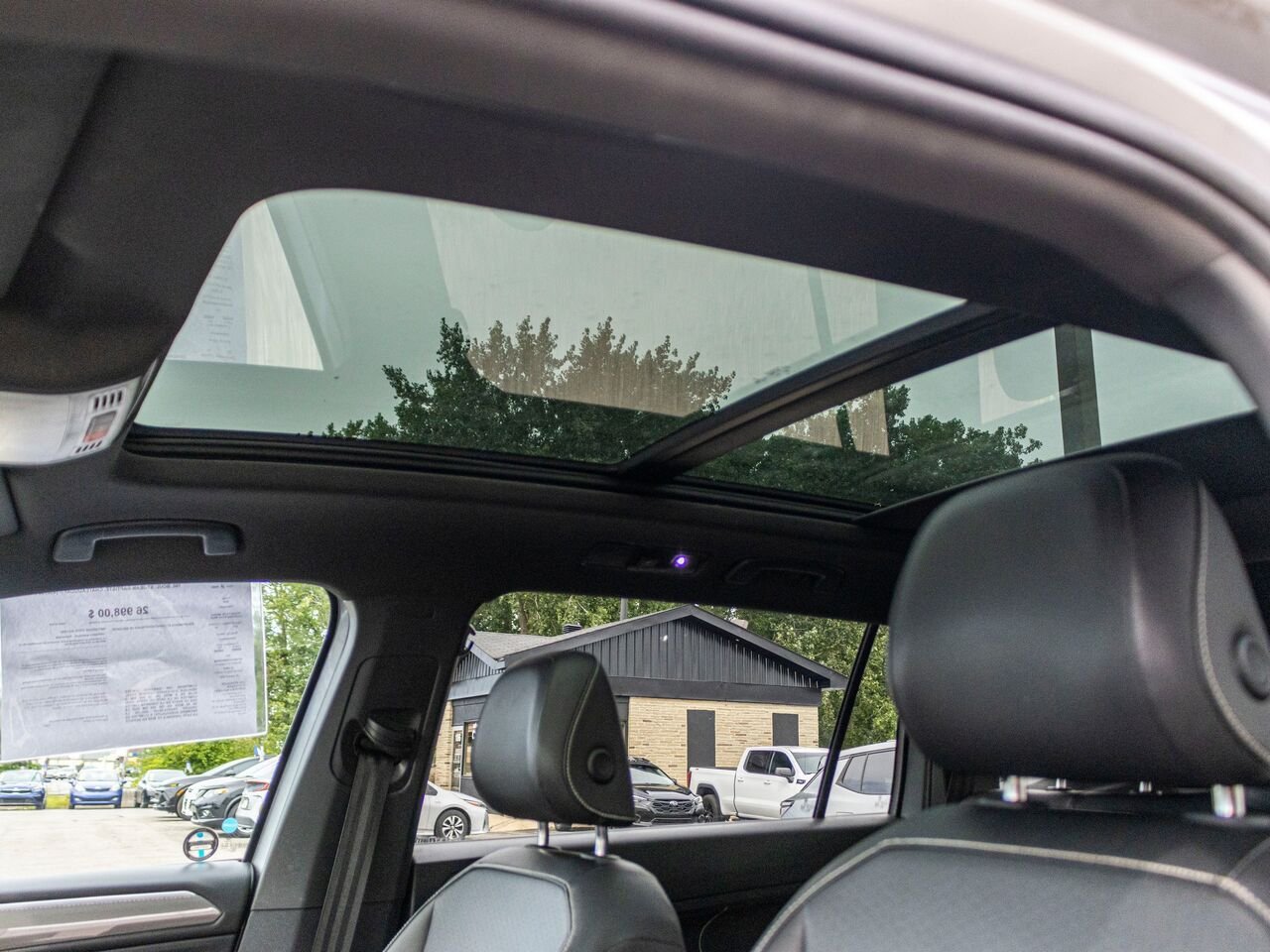 Volkswagen Tiguan Comfortline R-Line Black Edition 4MOTION 2022 Argent Châteauguay - photo #29