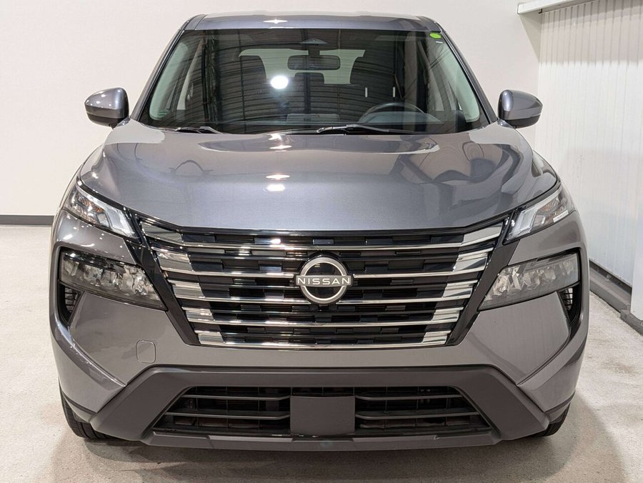 2024 Nissan Rogue Grey