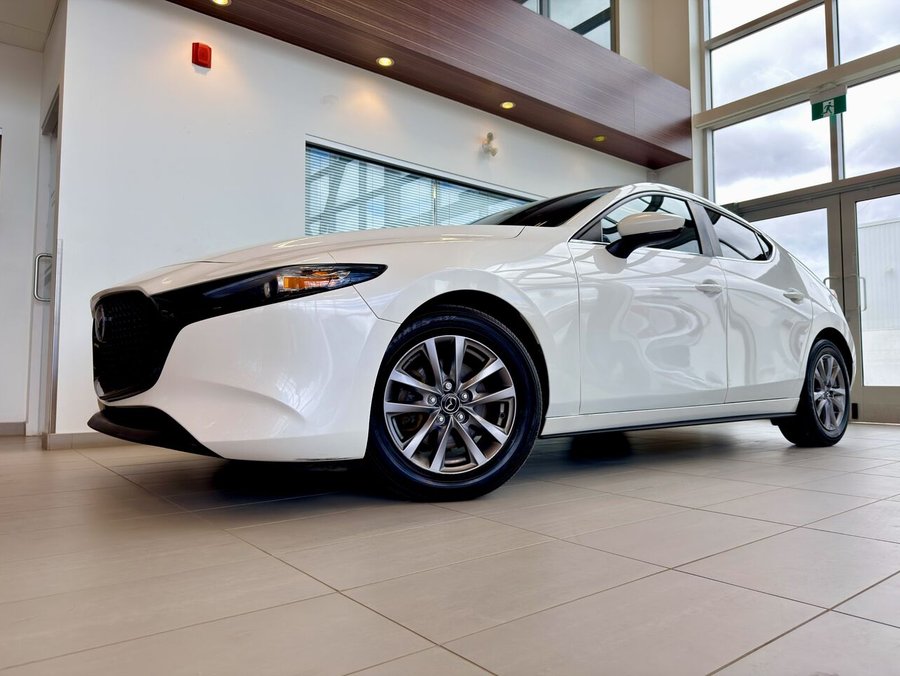 2022 Mazda Mazda3 Sport 2022 White