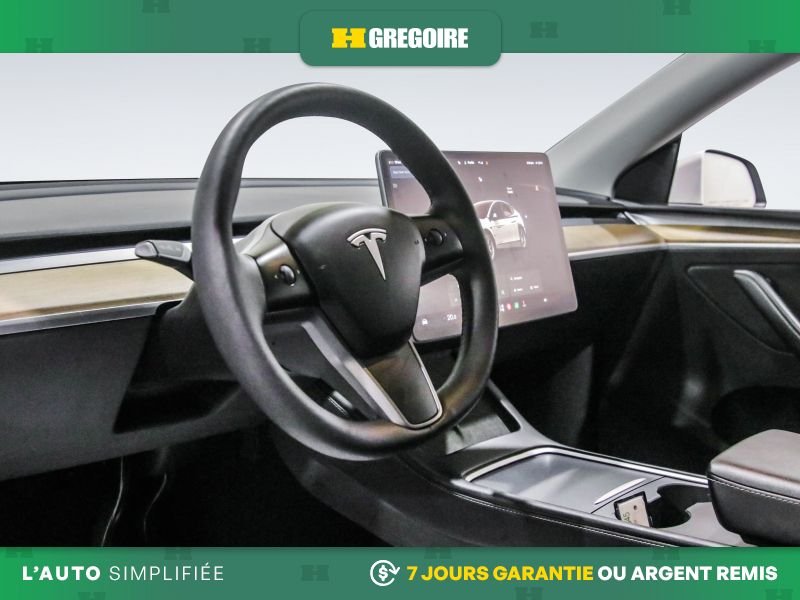 Tesla Model Y 2023 Blanc Saint-Eustache - photo #11
