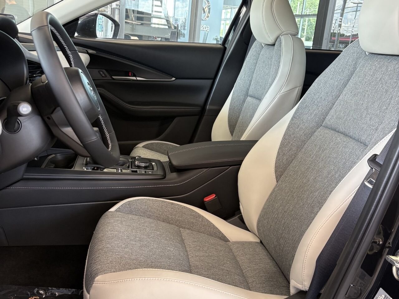 2026 MAZDA CX-30 GS KURO Jet Black Mica Châteauguay - photo #12