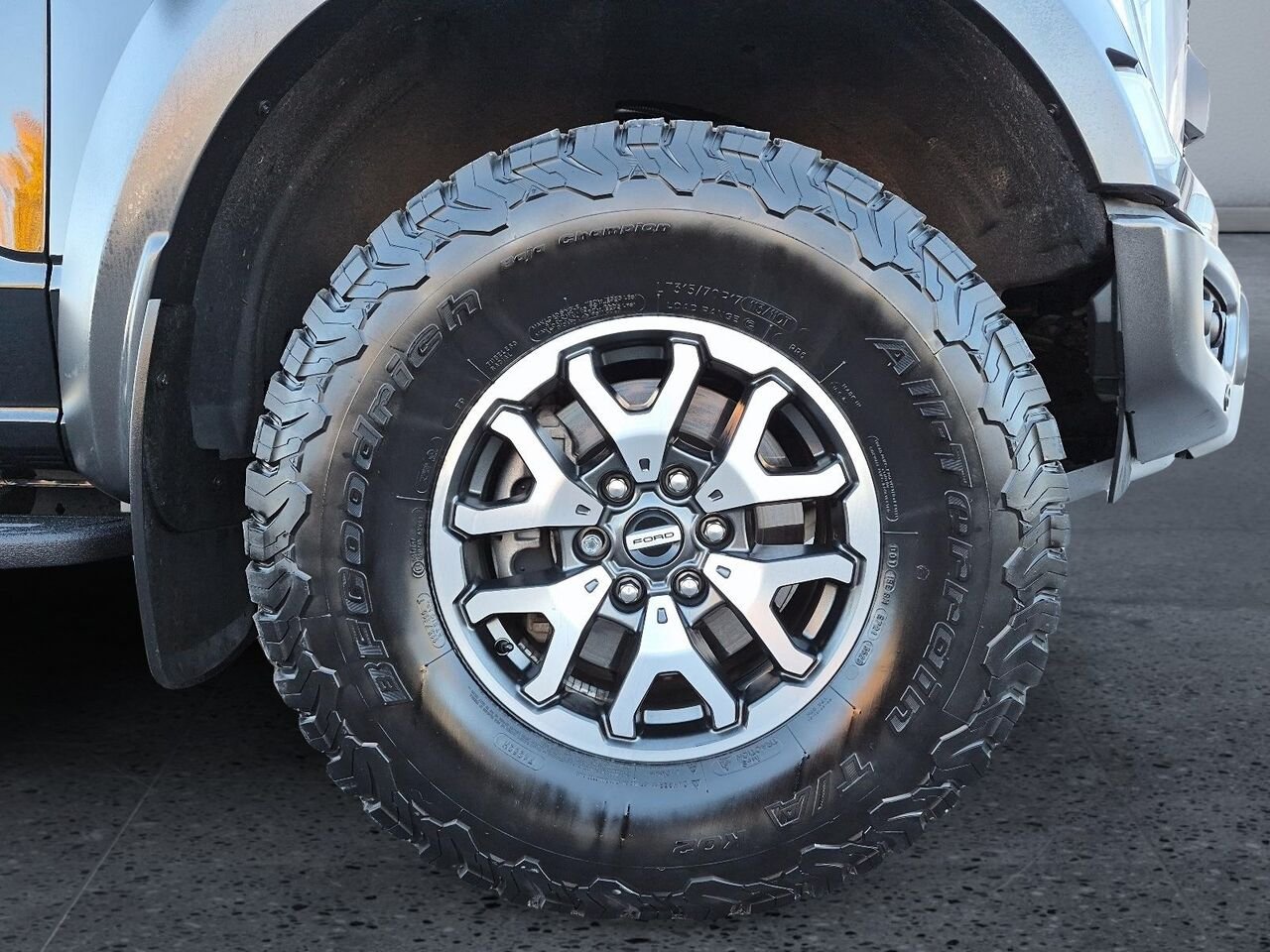 Ford F-150 2F466A | Raptor SuperCrew 4RM caisse de 5,5 pi 2023 Noir Saint-Jérôme - photo #12