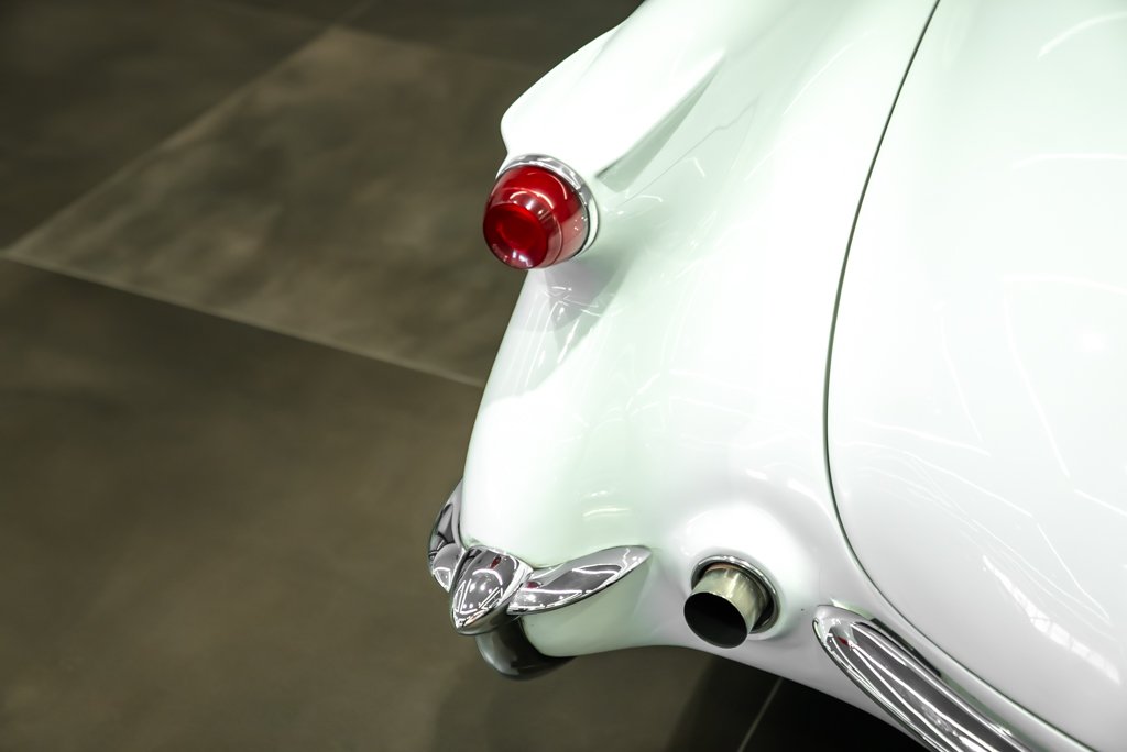 Chevrolet Corvette 1954 Montréal - photo #9