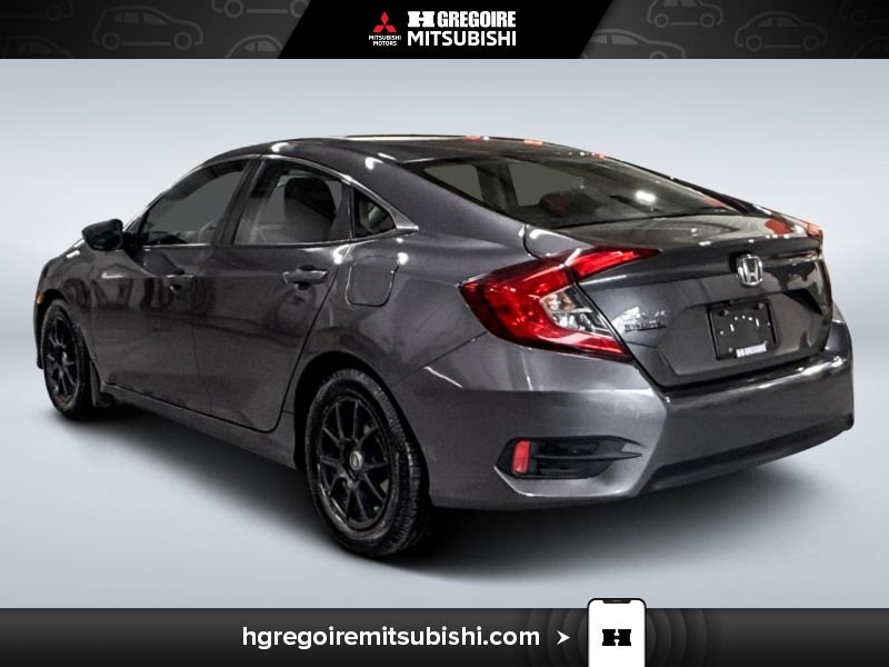 2016 Honda Civic Grey Blainville - photo #5