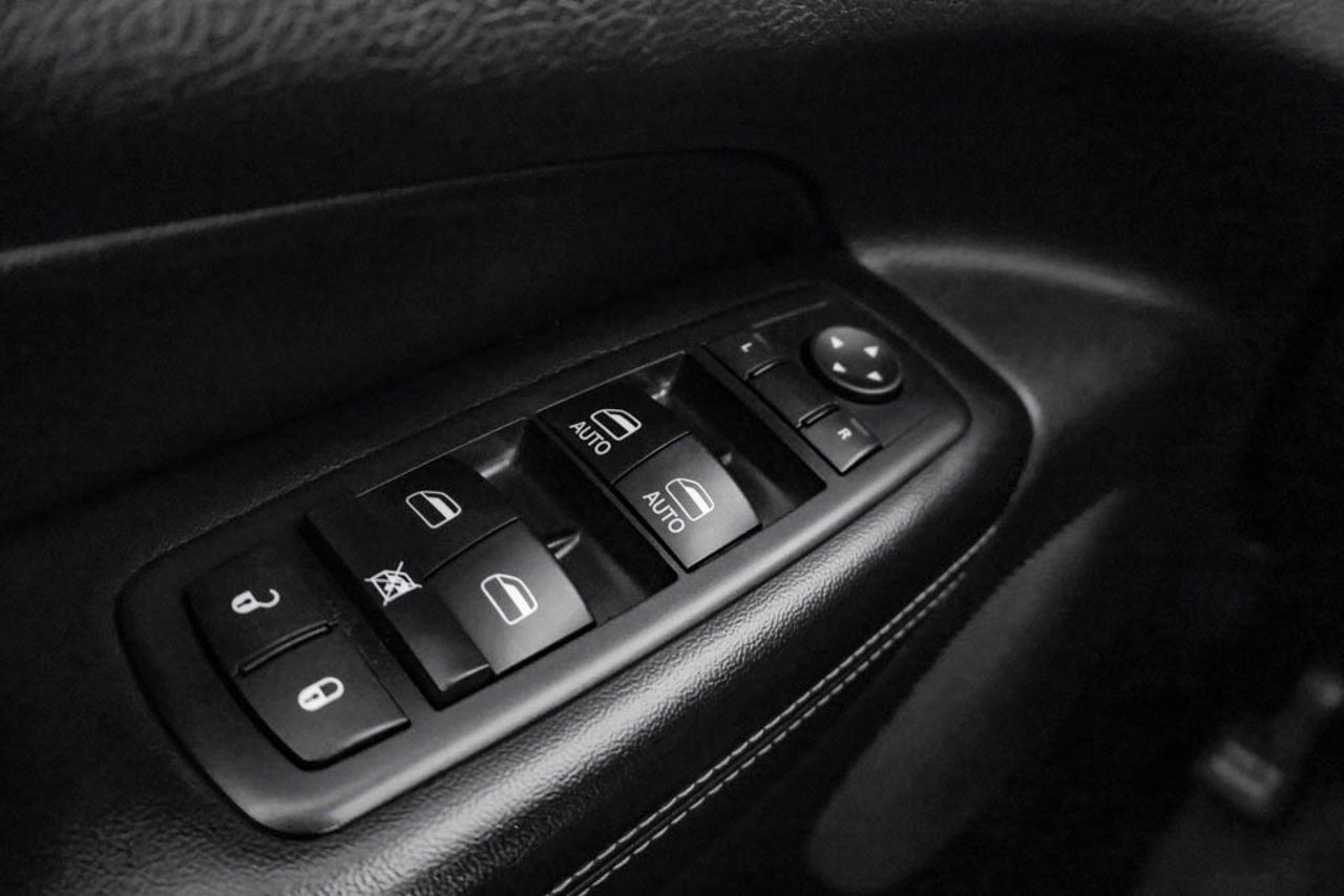 2016 Jeep Grand Cherokee 4WD 4dr Limited Black Sherwood Park - photo #15