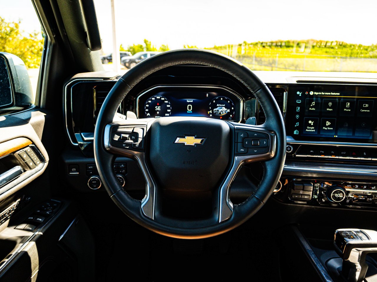 2024 Chevrolet Silverado 1500 4WD Crew Cab 147 High Country White Sherwood Park - photo #34