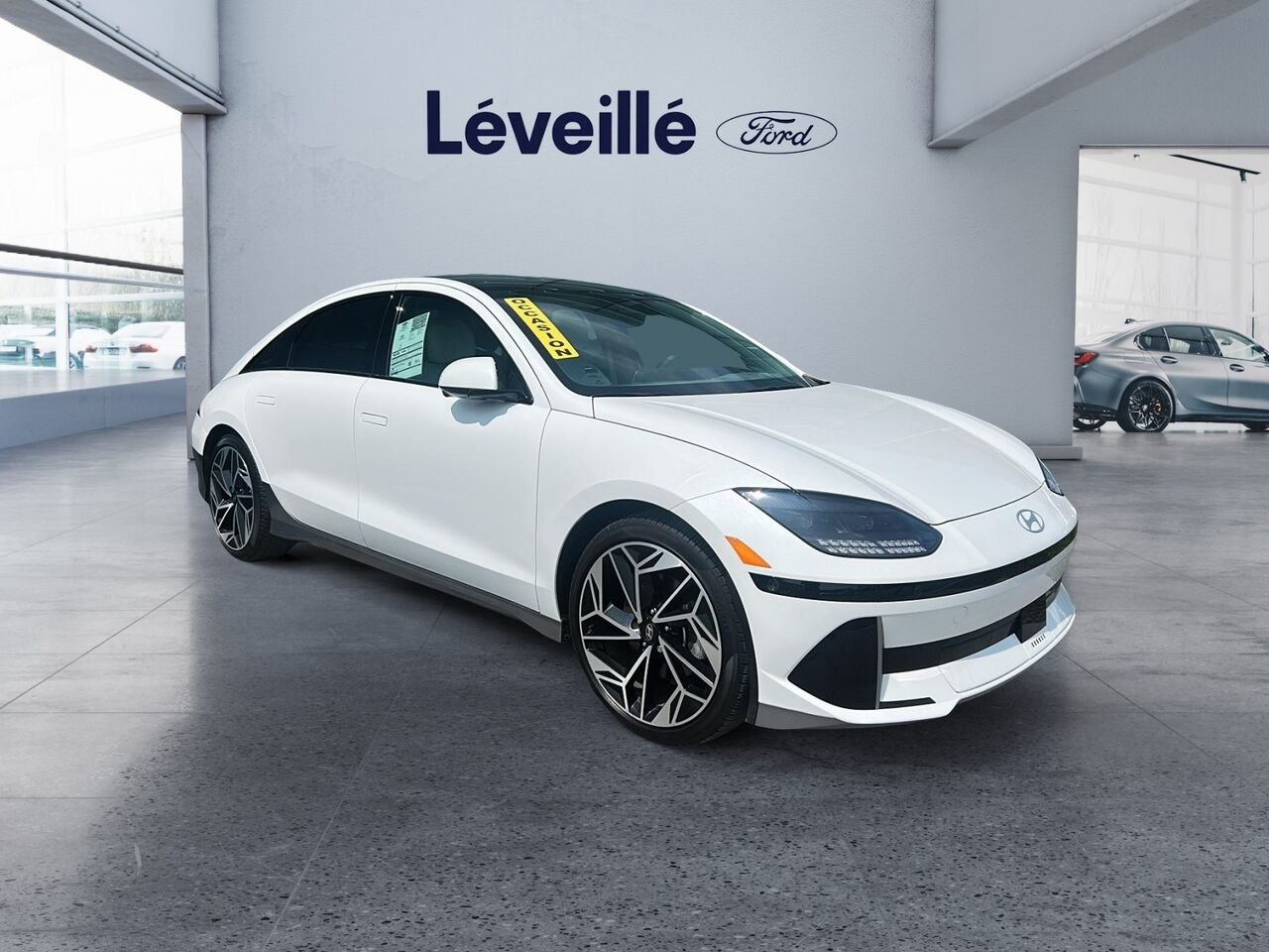 2023 Hyundai IONIQ 6 White Saint-Jérôme - photo #1