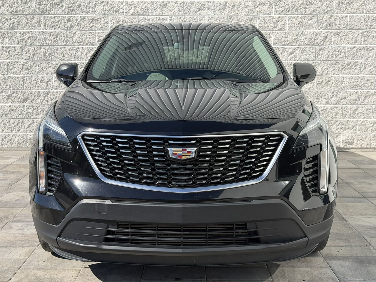 2019 Cadillac XT4 LUXURY AWD Black Laval - photo #1