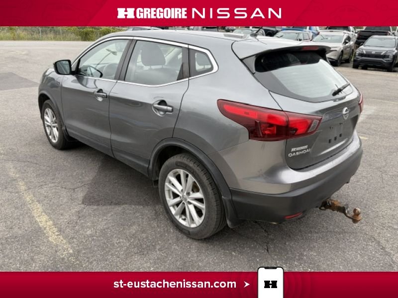 2018 Nissan Qashqai Grey Saint-Eustache - photo #8