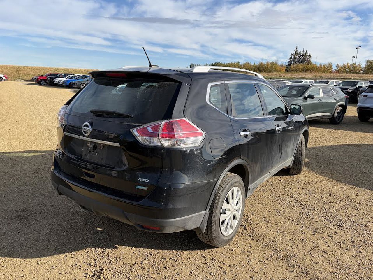 2015 Nissan Rogue AWD 4dr S Black Sherwood Park - photo #3
