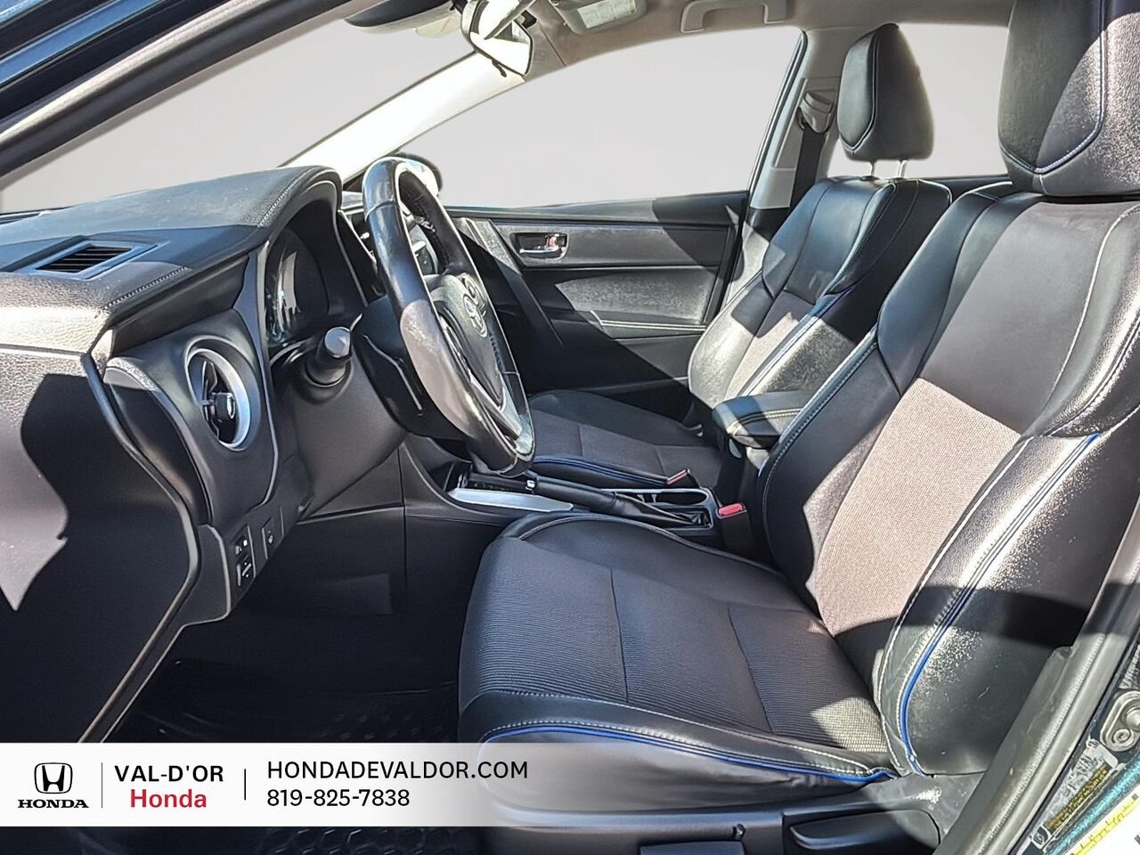 2017 Toyota Corolla Berline 4 portes CVT SE Blue Val-d'Or - photo #5