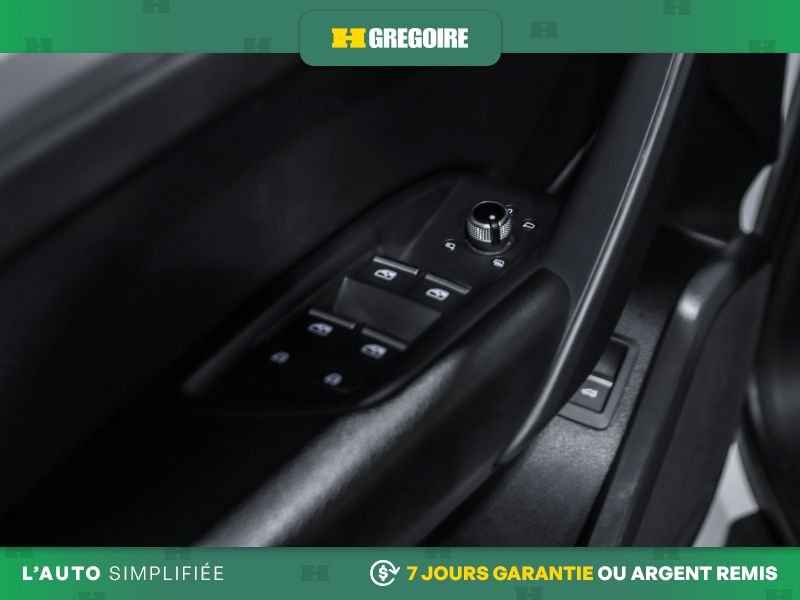 2023 Audi Q5 White Saint-Eustache - photo #13