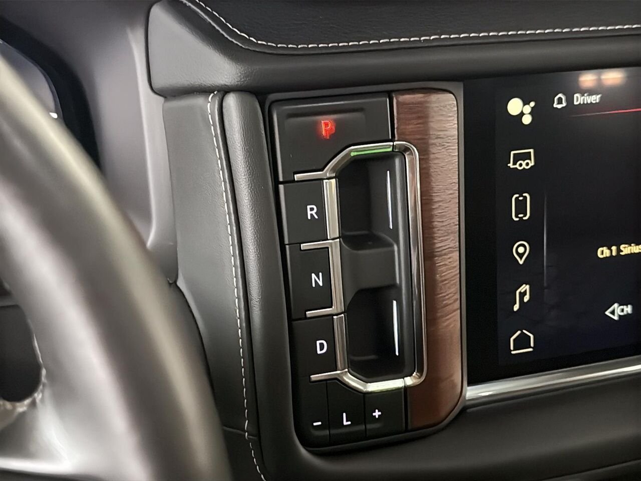 GMC YUKON DENALI ULTIMATE 2024 Blanc Saint-Hyacinthe - photo #14