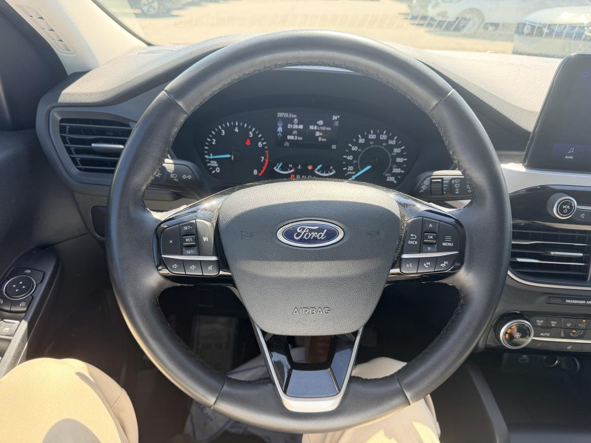 Ford Escape 2022 Gris  - photo #17