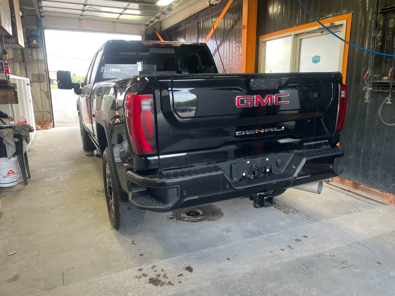 2024 GMC Sierra 2500HD DENALI CREW 4X4 DIESEL *NAV* SIÈGES VENT PNBV 9900 Black Saint-Jérôme - photo #5