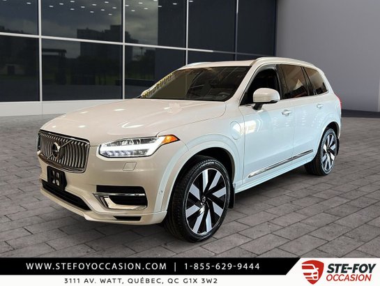2024 Volvo XC90 Recharge PLUS BRIGHT THEME T8 Plus hybride rechargeable TIe 7 places version lustrée White