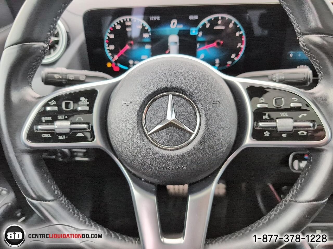 Mercedes-Benz GLA GLA 250 VUS 4MATIC | BD0410 2022 Gris Granby - photo #17