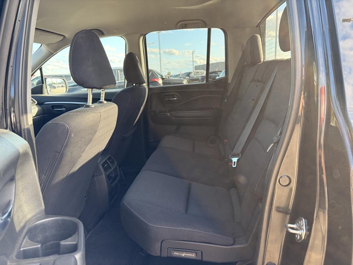2018 Honda Ridgeline Black  - photo #8