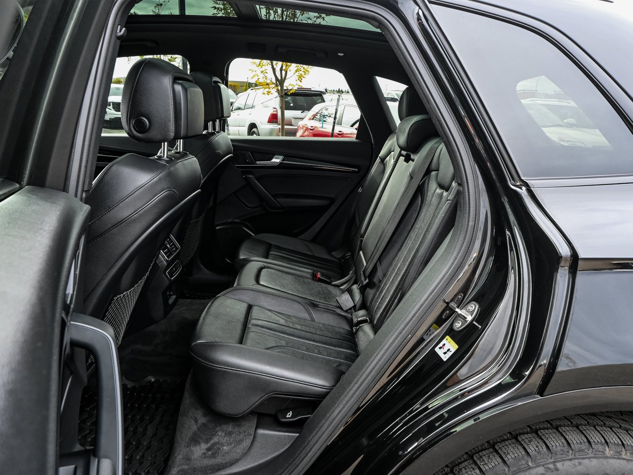 2019 Audi Q5 Progressiv 45 TFSI quattro Black Sherwood Park - photo #33