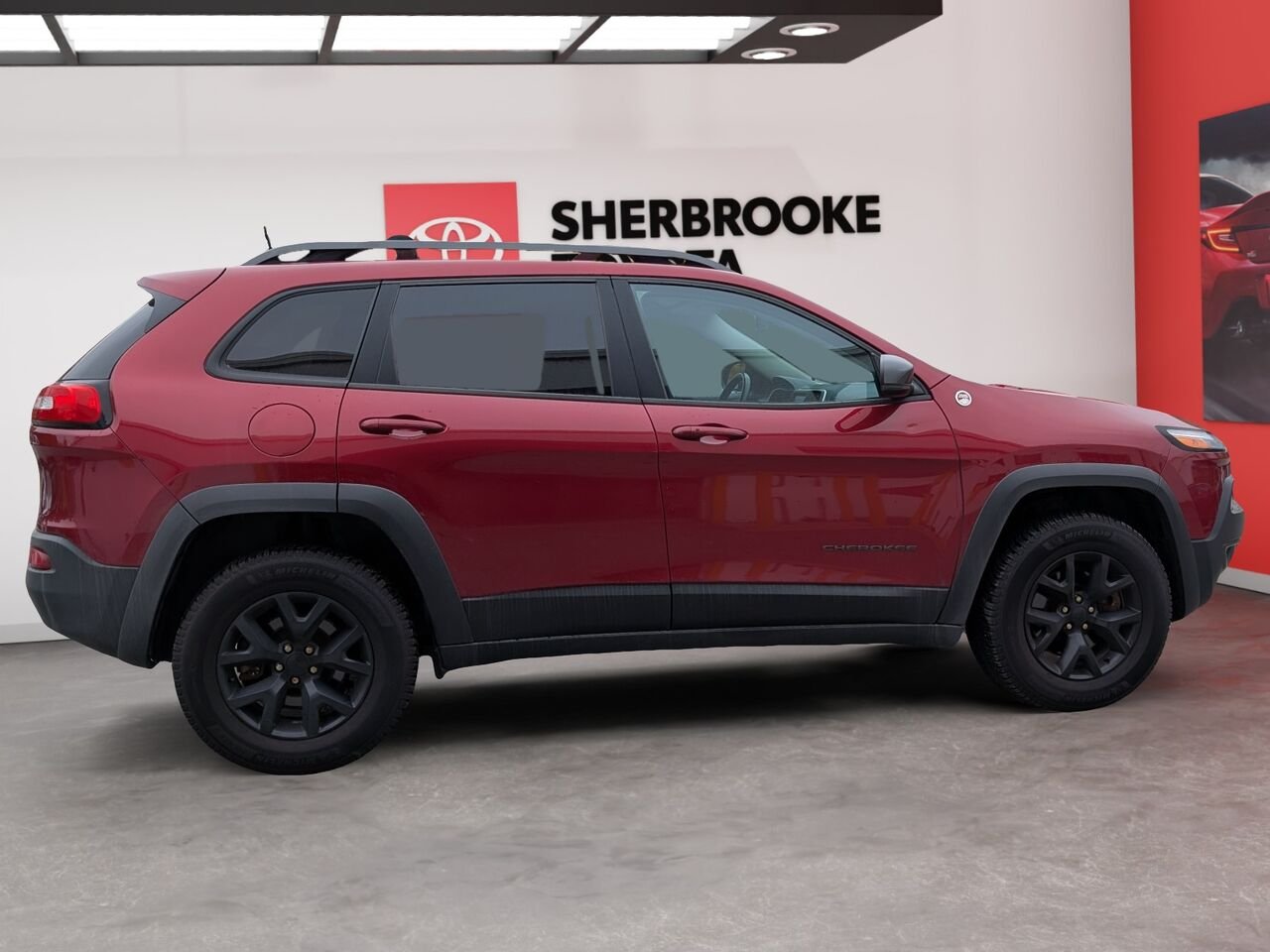 Jeep Cherokee Trailhawk/SIÈGES CHAUFFANTS ET VENTILLÉS/VOLANT CHAUFFANT/AC BIZONE 2017 Rouge Sherbrooke - photo #2