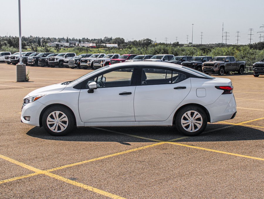2025 Nissan Versa 2025 White