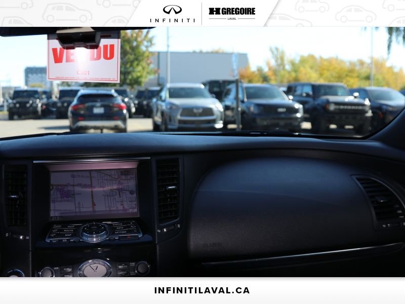 2017 Infiniti QX70 Blainville - photo #23