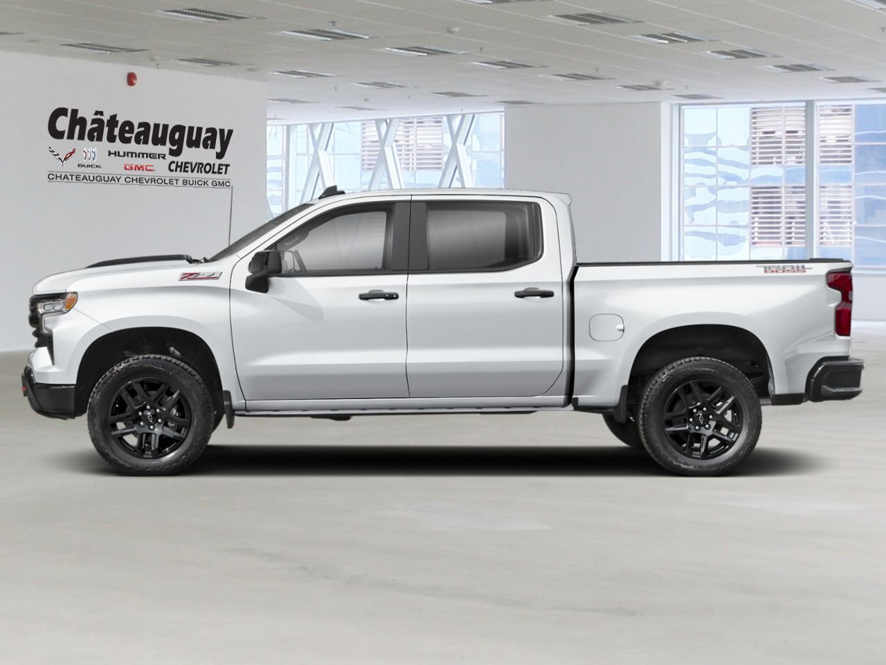 2026 CHEVROLET Silverado 1500 LT Trail Boss cabine multiplace 4RM 157 po Summit White Châteauguay - photo #1