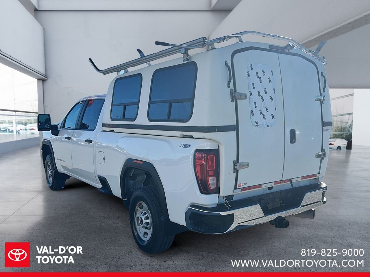 GMC Sierra 2500HD Pro cabine multiplace 4RM 172 po 2022 Blanc Val-d'Or - photo #3