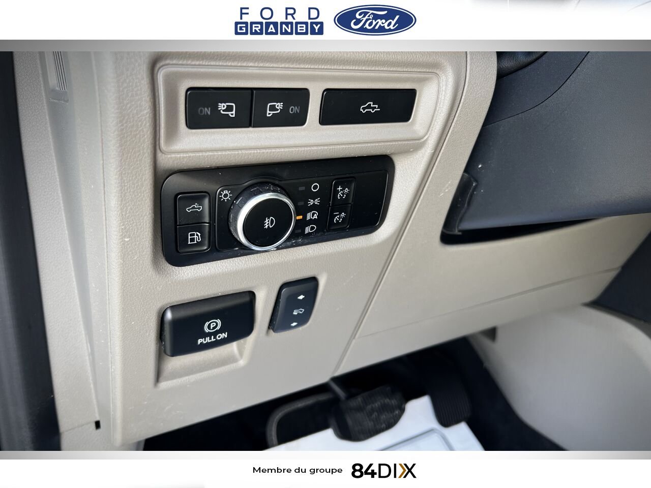 Ford F-150 2024 Blanc Granby - photo #19