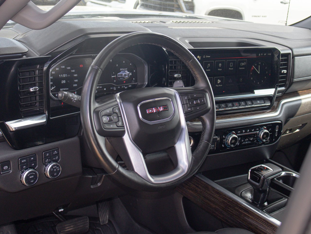 2024 GMC Sierra 1500 4WD Crew Cab 147 Elevation Black Sherwood Park - photo #21