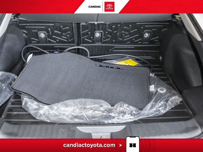 Toyota Prius 2024 Blanc Laval - photo #31