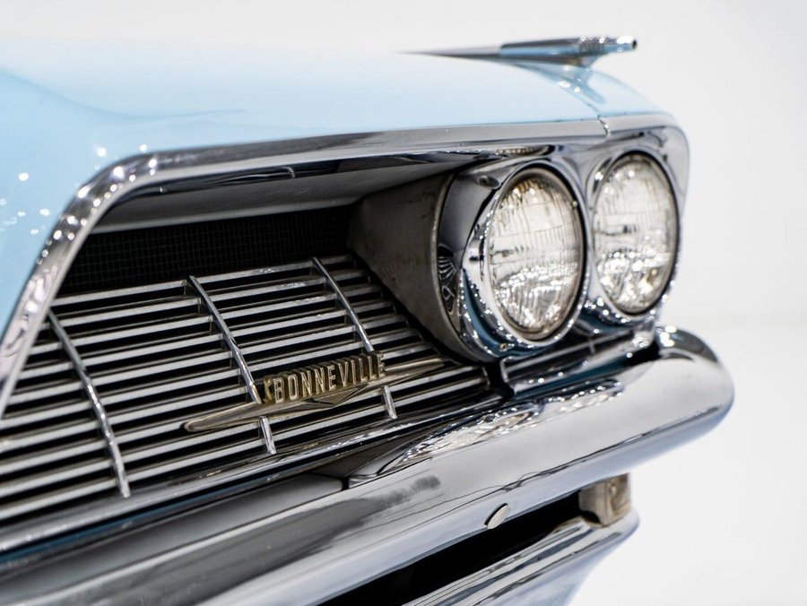 Pontiac Bonneville 1961 1961 Bleu