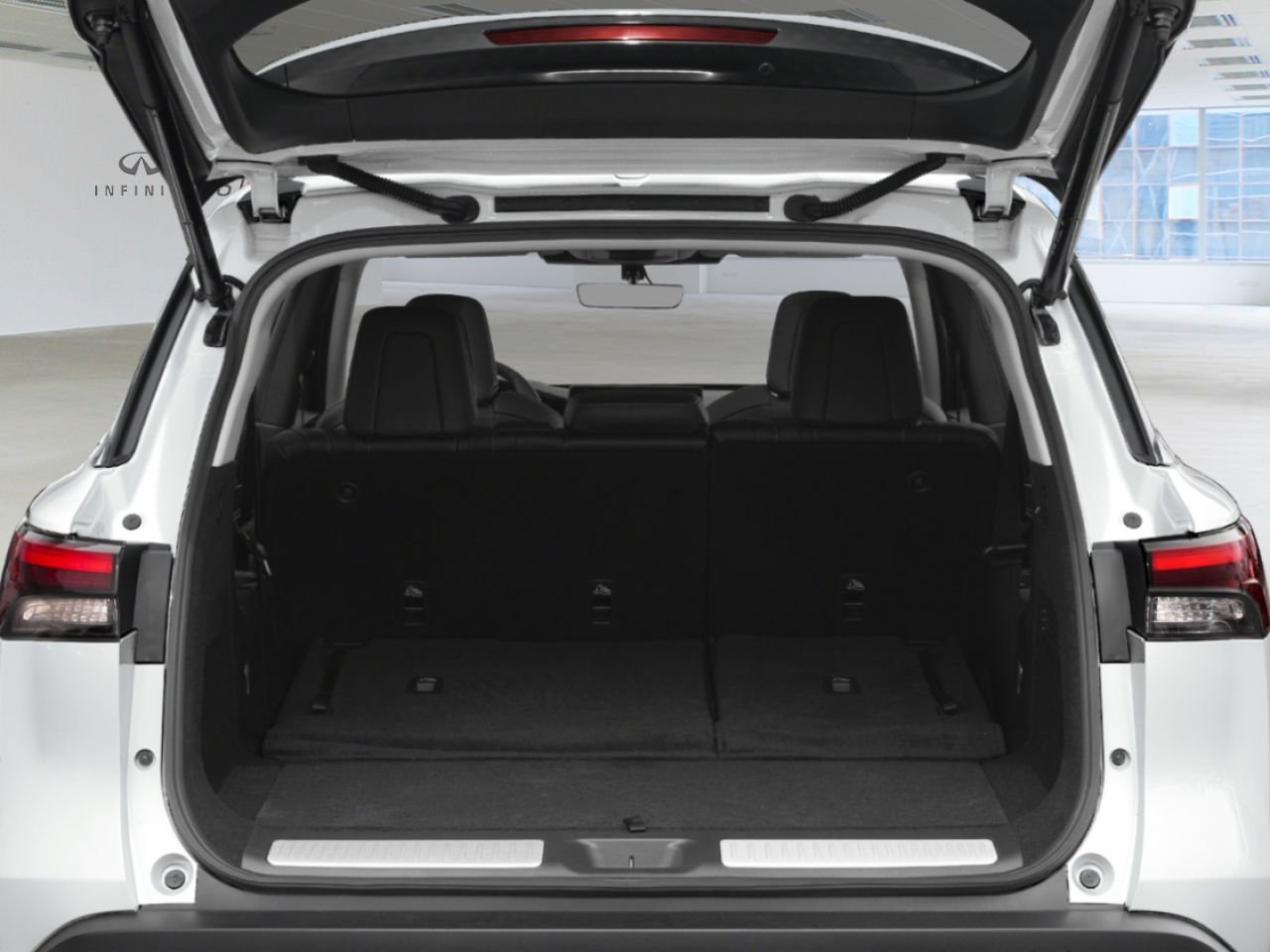 2025 INFINITI QX60 Mineral Black Pearl  - photo #10