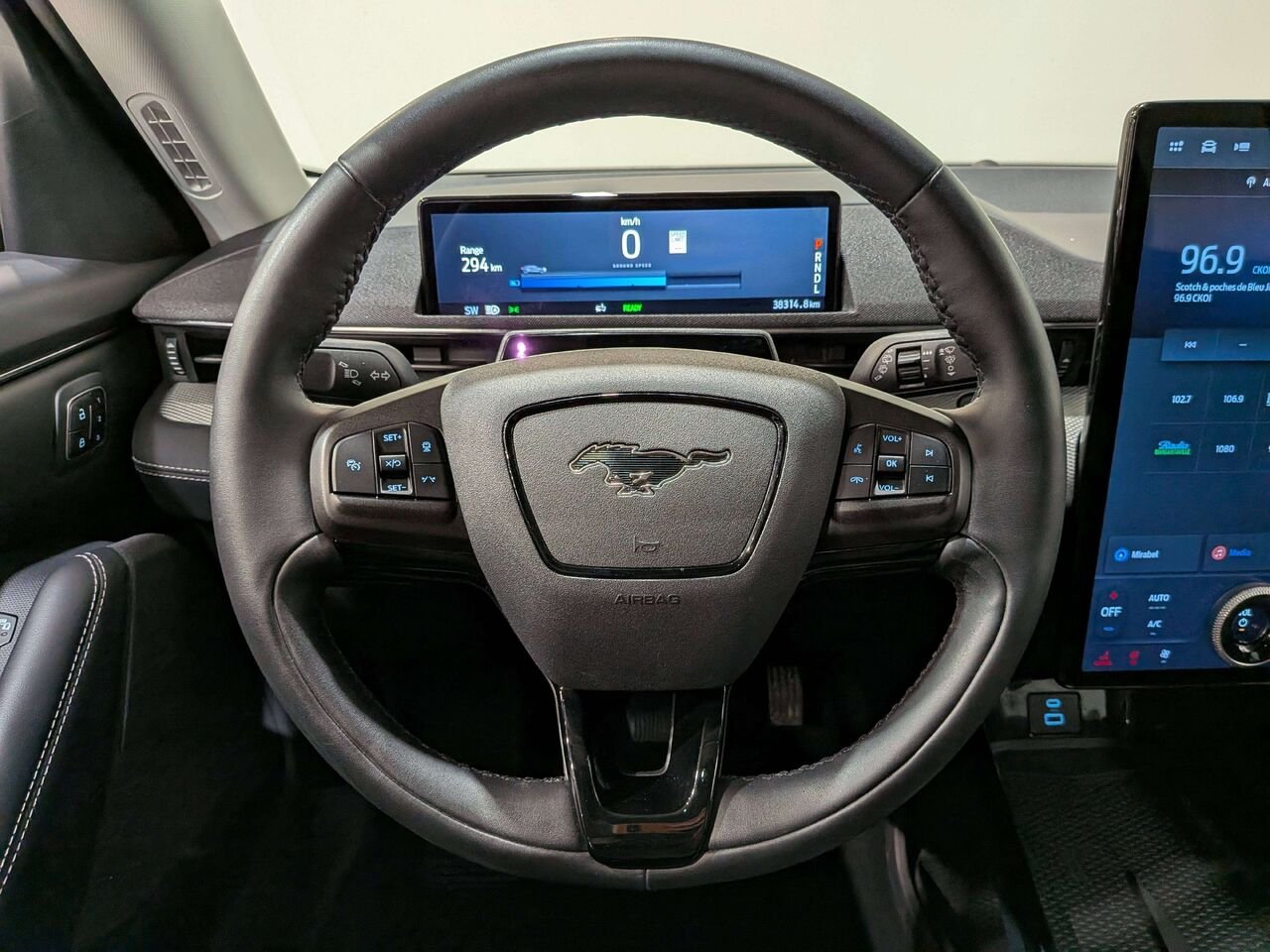 2023 Ford Mustang Mach-E California Route 1 AWD Black Val-David - photo #12